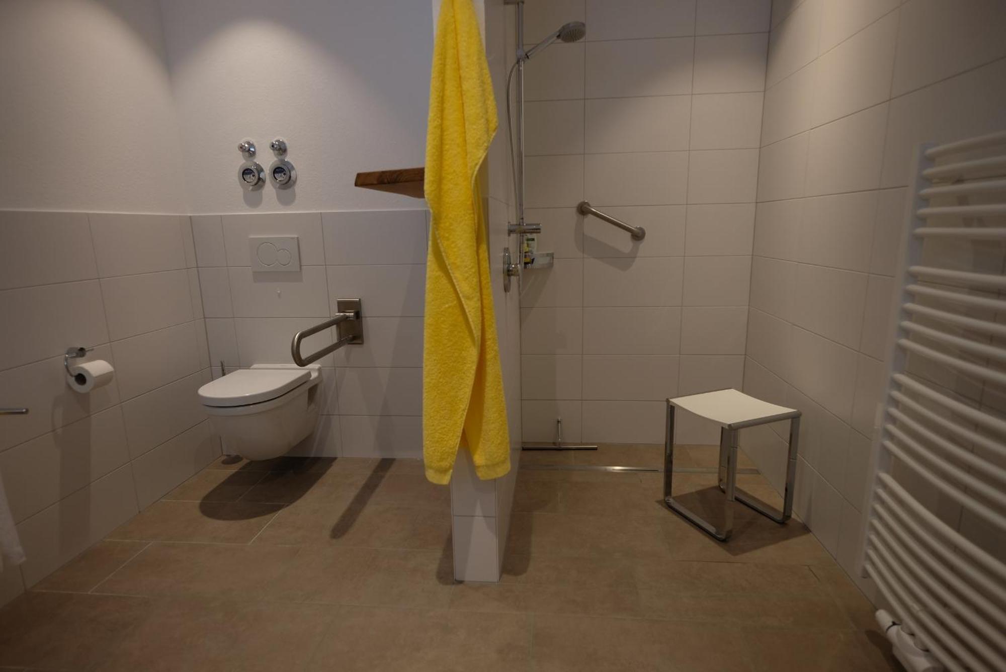 Ferienwohnung Auszeit Schönwalde Esterno foto
